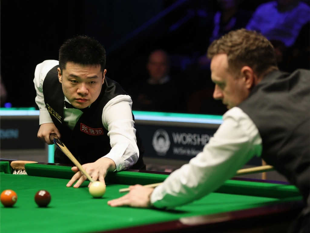 议海港队在 议海港队在