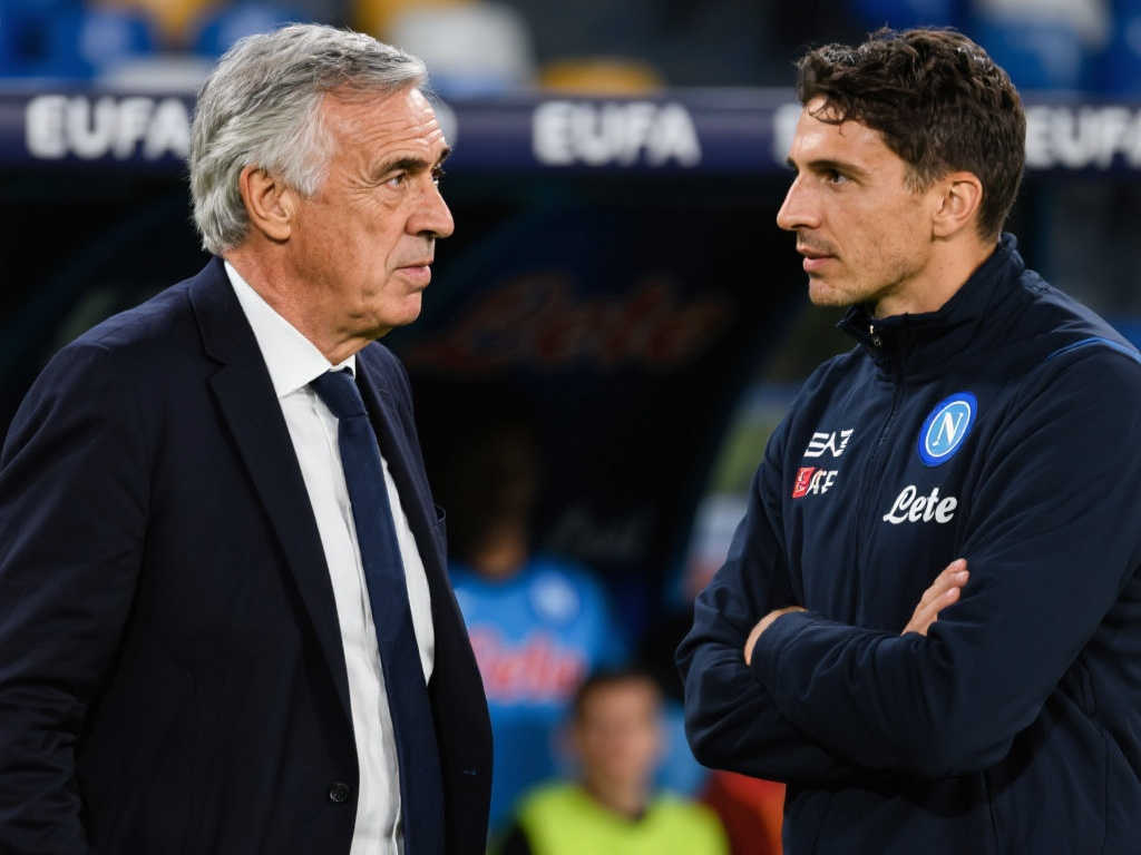 通过对阵阿 通过对阵阿